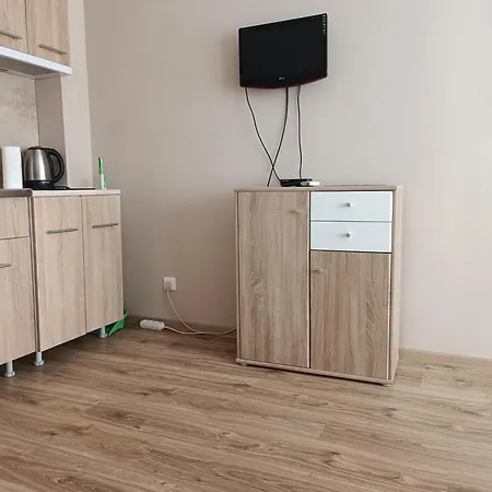 Sunlight Apartment *